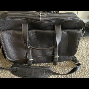 Men’s leather briefcase.